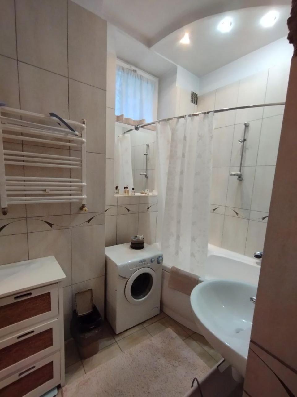 Family Stay In Lviv Luaran gambar